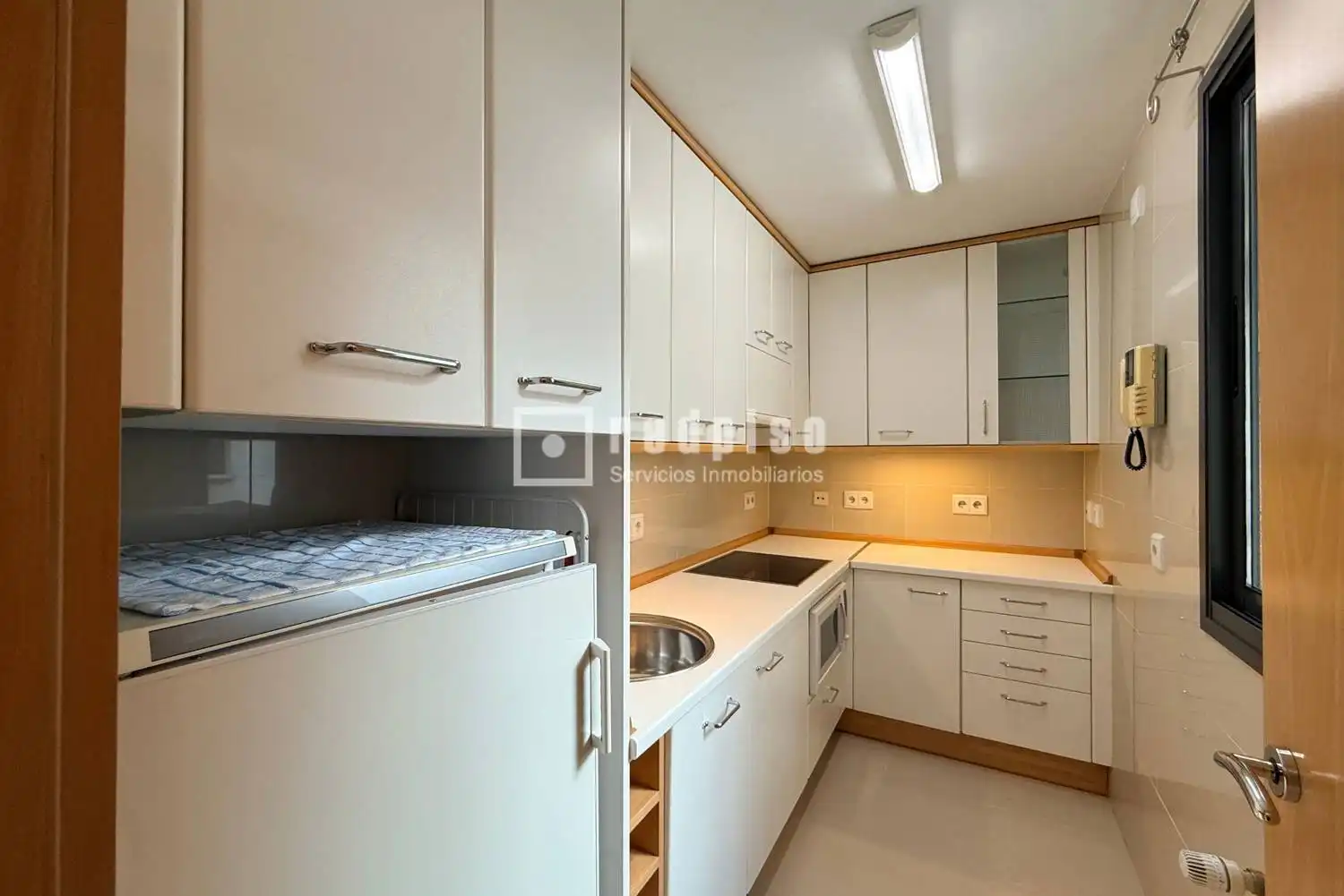 Küche von Wohnung zur Miete in Madrid mit Schwimmbad