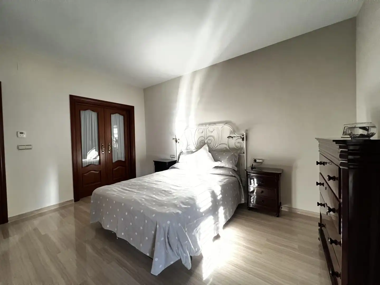 Dormitori de Casa o xalet en venda en Antequera amb Aire condicionat, Calefacció i Jardí privat