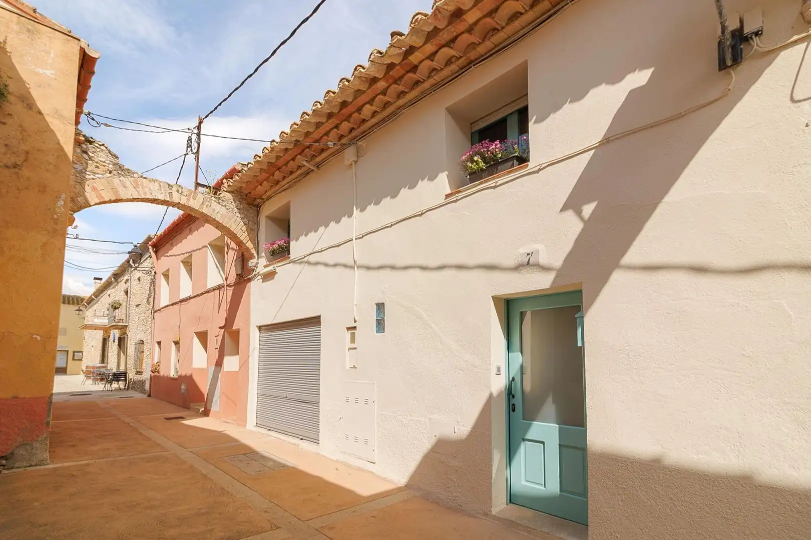 Außenansicht von Country house zum Verkauf in Sant Miquel de Fluvià mit Terrasse und Abstellraum
