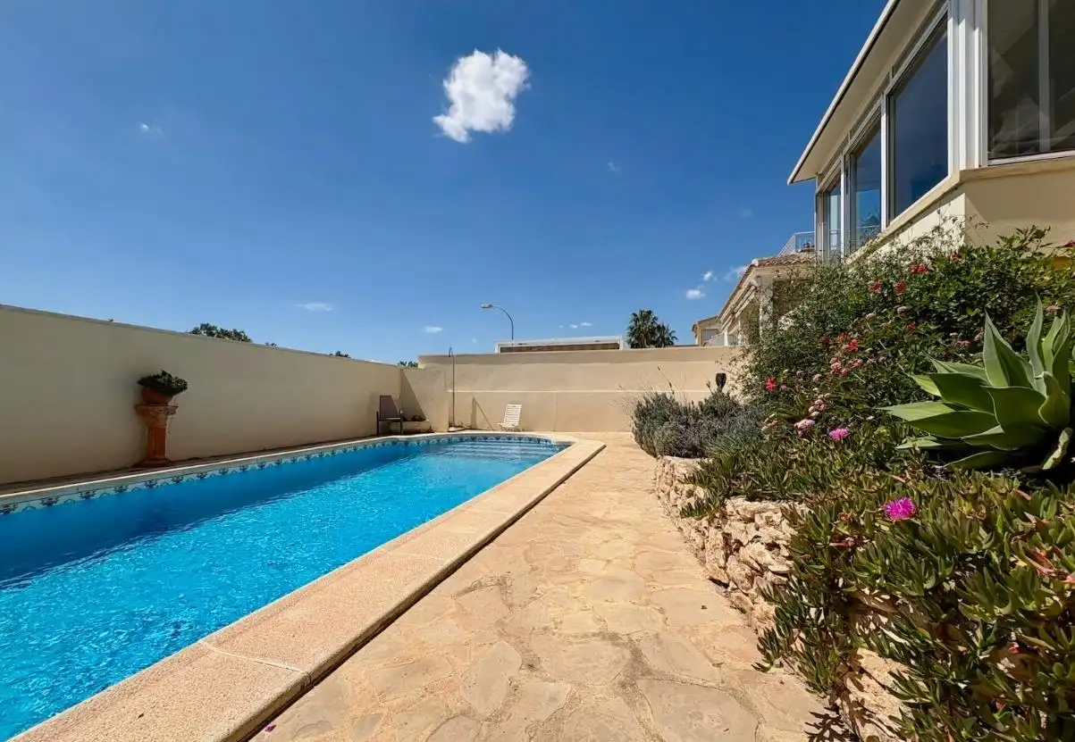 Chalet con terraza en venta en Calle canal de la mancha 19, imagen 11