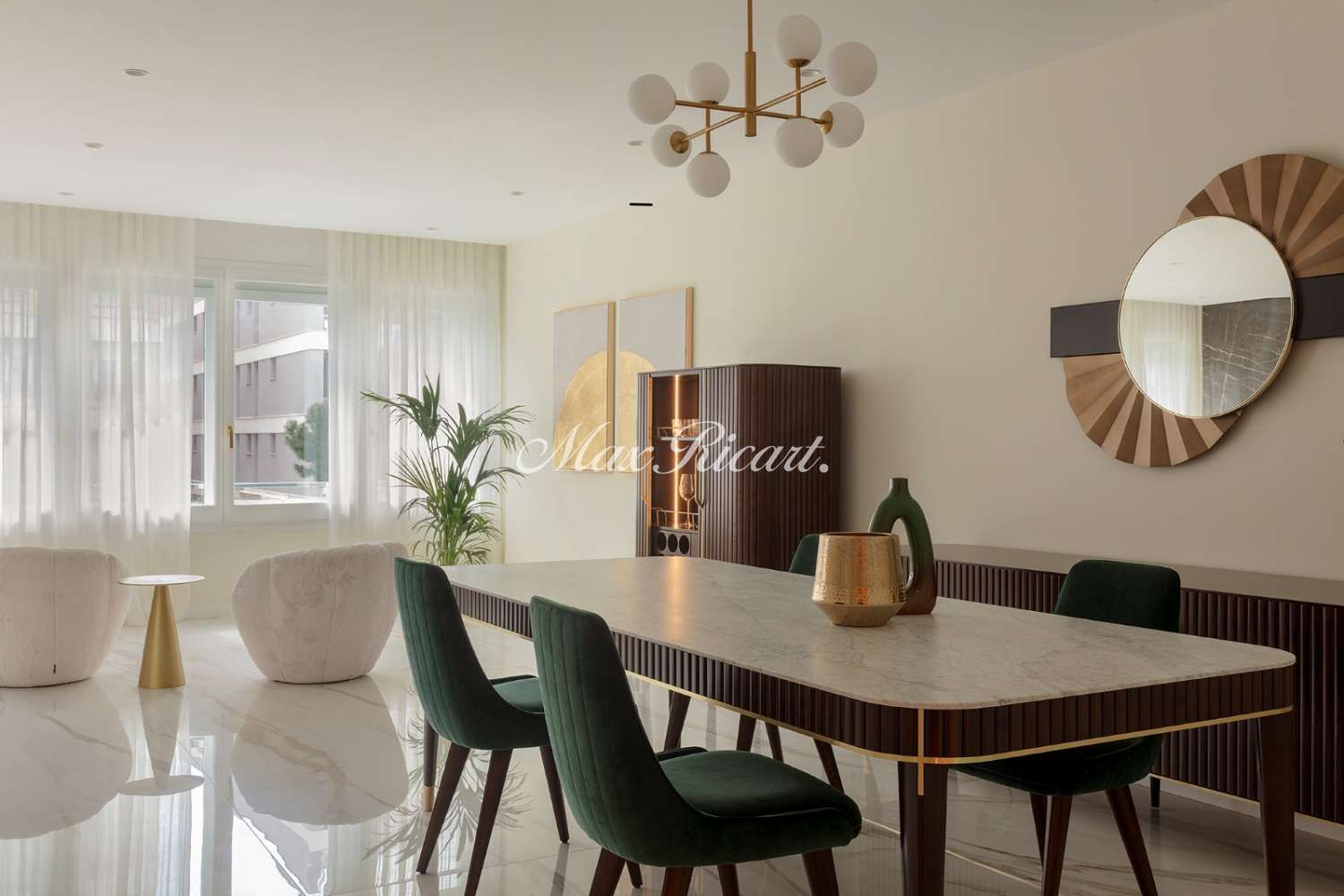 Menjador de Pis en venda en  Barcelona Capital amb Aire condicionat, Calefacció i Traster