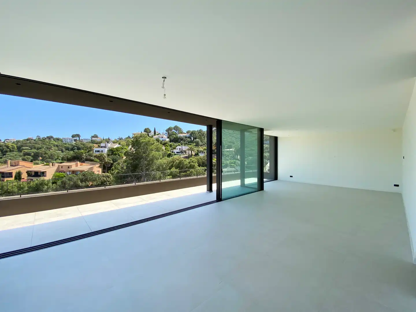 Terrassa de Casa o xalet en venda en Girona amb Aire condicionat, Calefacció i Jardí privat