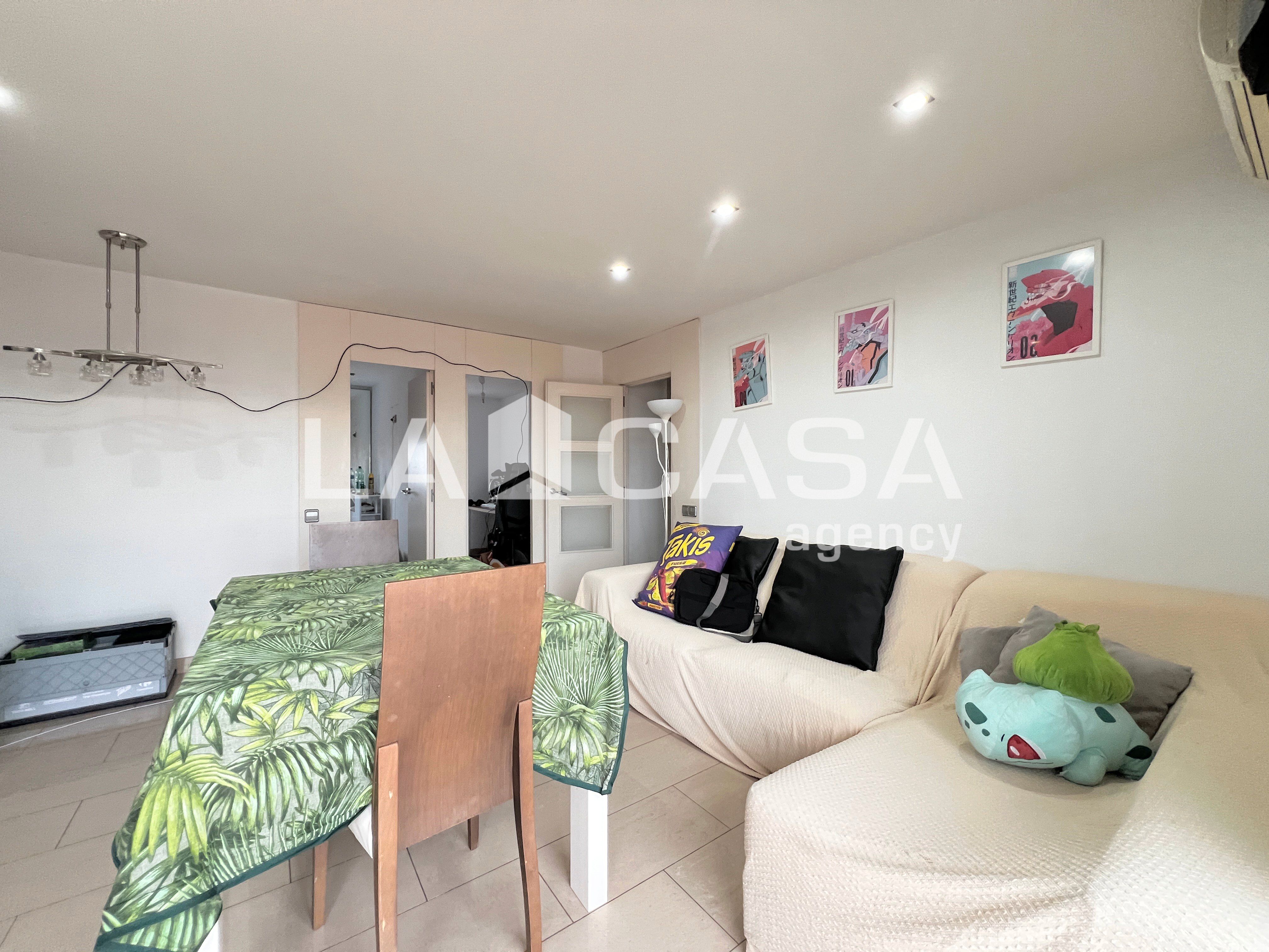 Flat for sale in Badalona  with Balcony