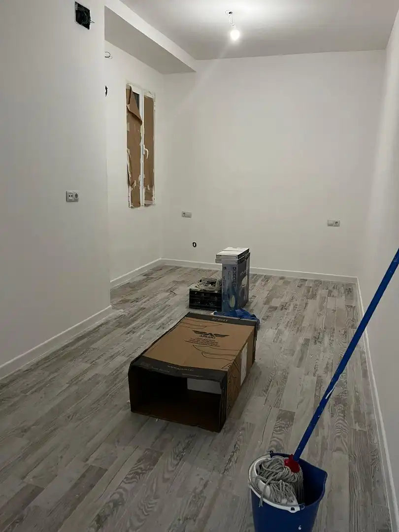 Flat for rent in  Sevilla Capital  with Furnished