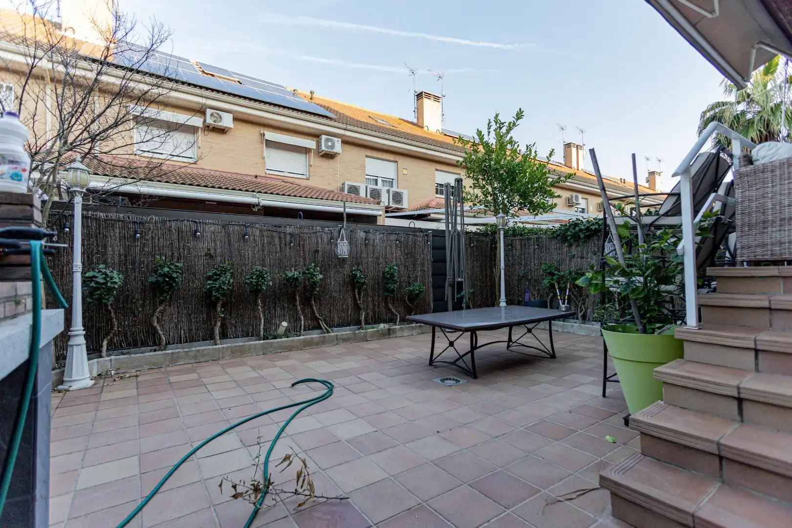 Terrassa de Casa adosada en venda en Valdemoro amb Calefacció, Jardí privat i Piscina comunitària