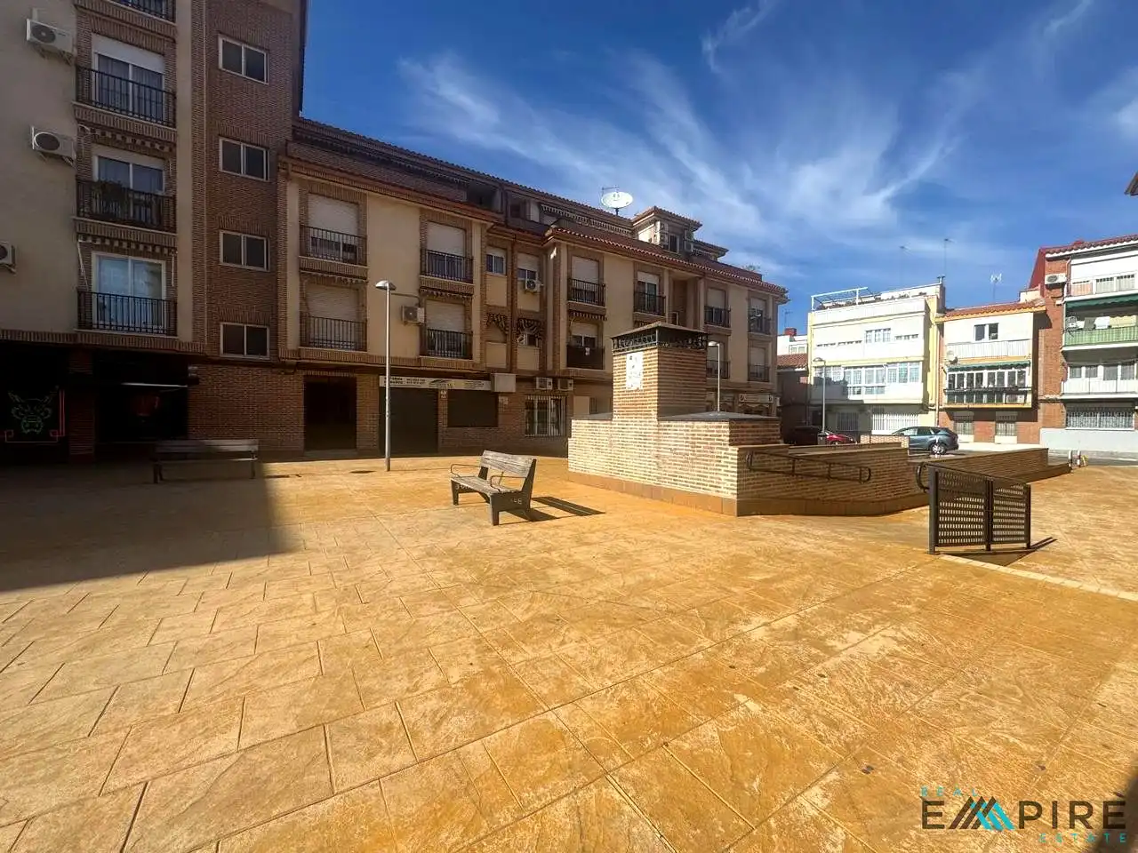 Exterior view of Flat for share in Universidad