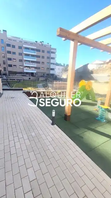 Parkplatz von Wohnung zur Miete in Valdemoro mit Heizung, Terrasse und Abstellraum