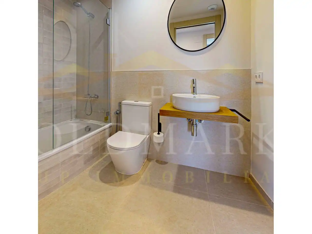 Baño de Ático en venta en Sant Pere de Ribes con Aire acondicionado, Calefacción y Parquet