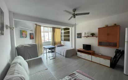 Bedroom of Study for sale in Vélez-Málaga  with Community pool