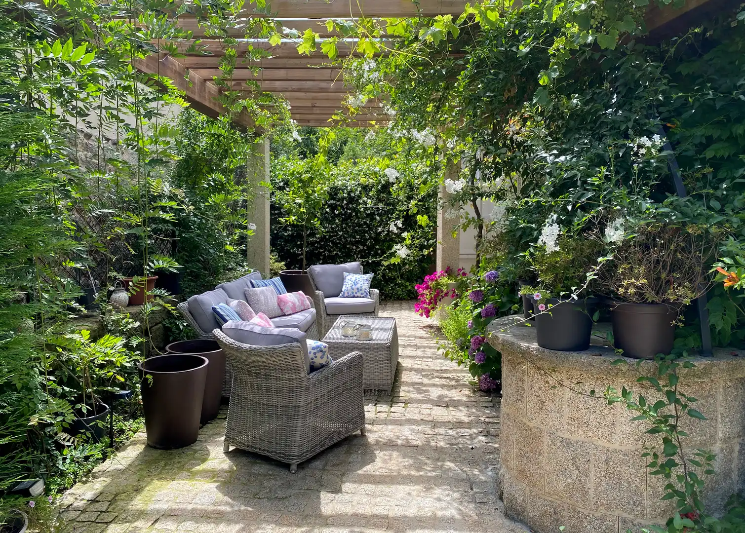 Terrasse von Country house zum Verkauf in Vilar de Barrio mit Schwimmbad