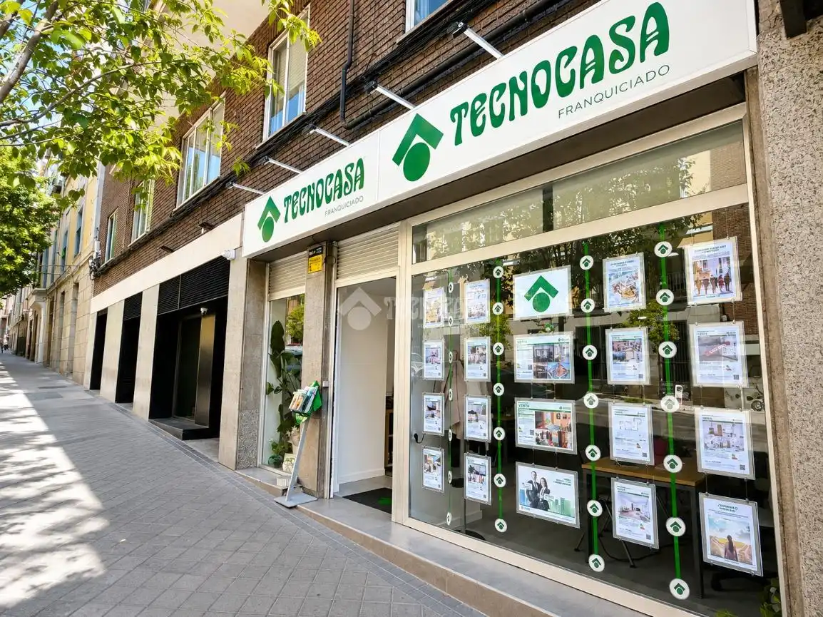 Exterior view of Flat for sale in Madrid  with Storage room and Balcony