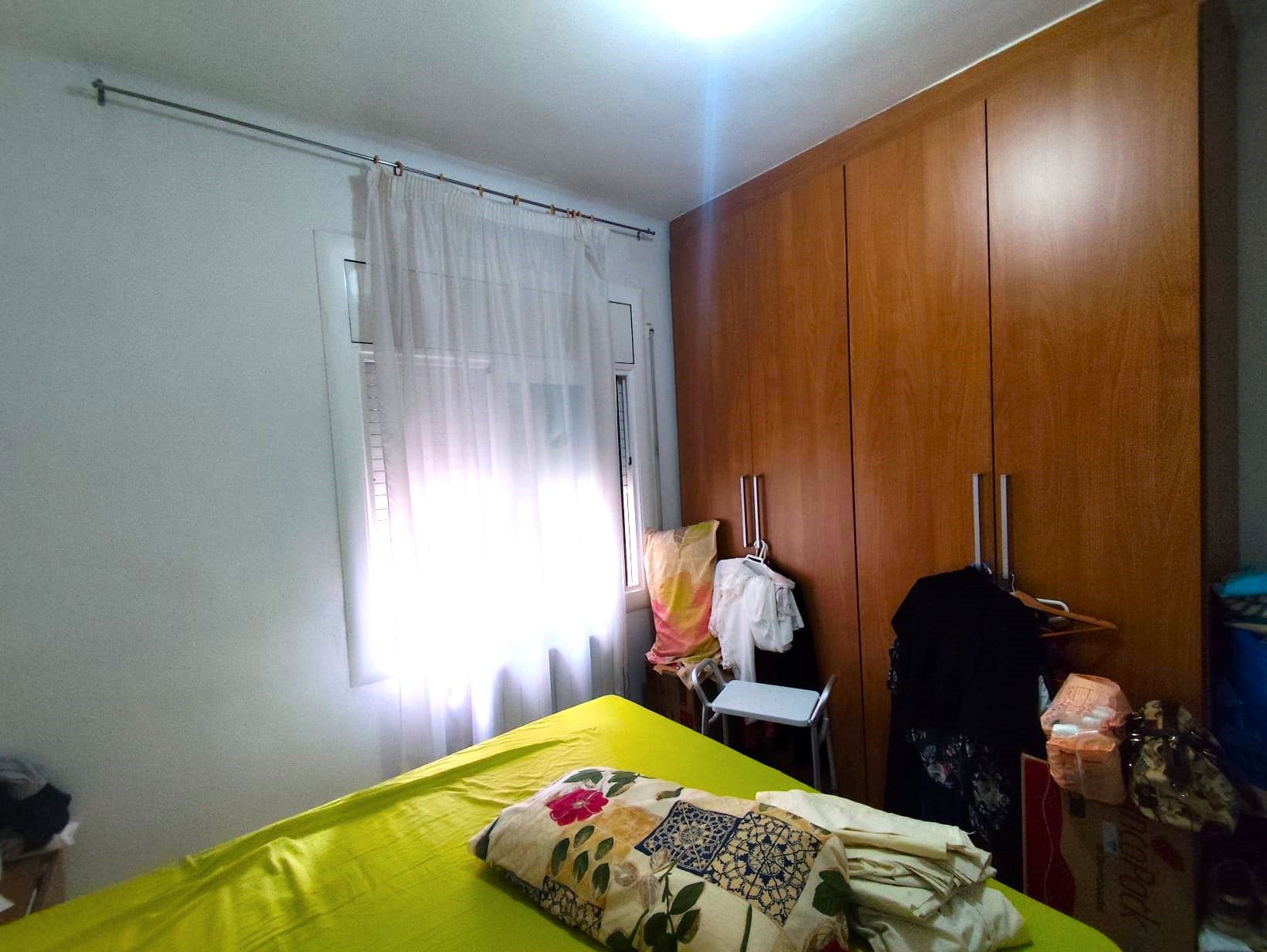 Bedroom of Flat for sale in Badalona  with Heating, Furnished and Balcony