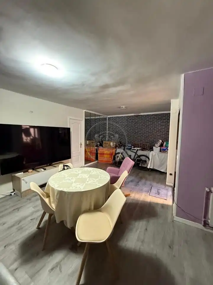 Planta baja en venta en Madrid con Terraza