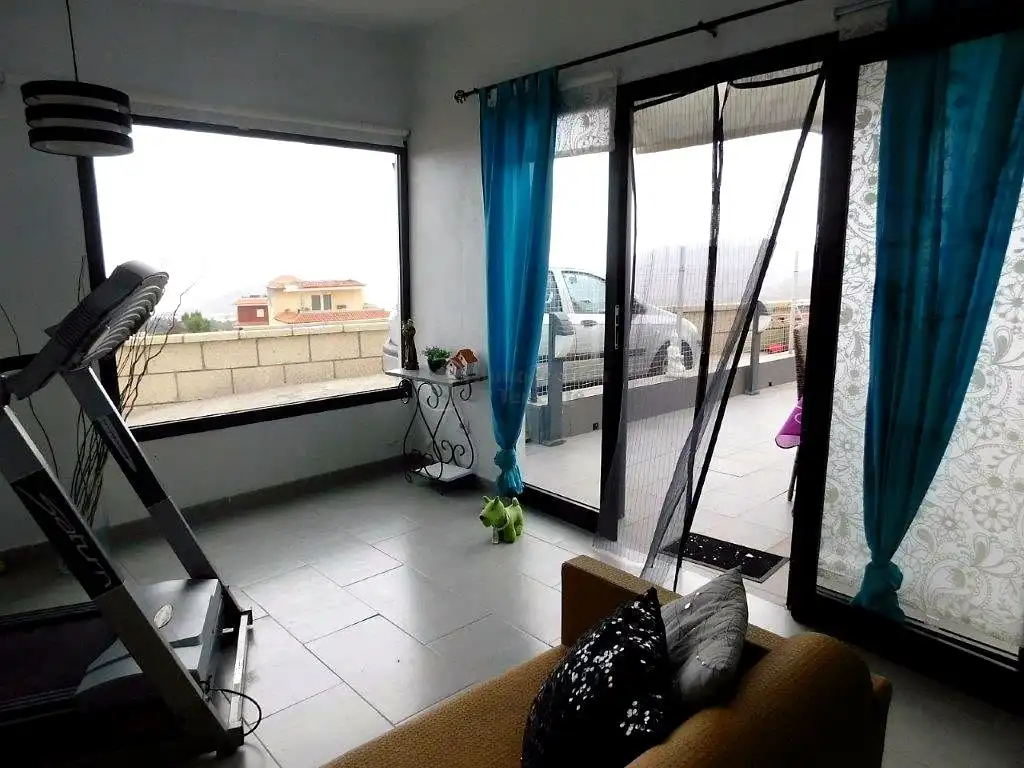 Sala de estar de Casa o chalet en venta en Arona con Aire acondicionado, Terraza y Amueblado