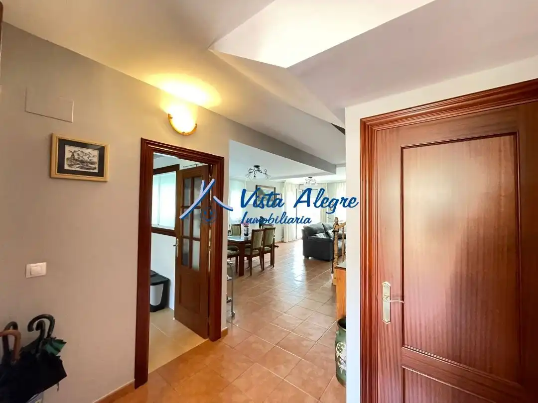 Detached homes for sale in Anguciana  with Heating, Private garden and Terrace