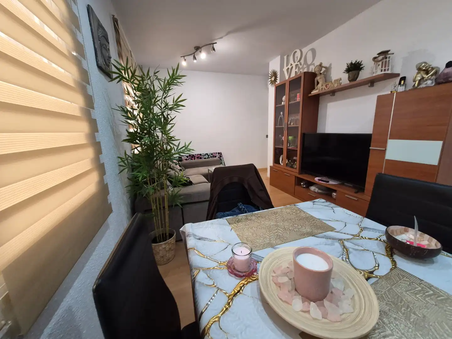 Wohnzimmer von Erdgeschoss zum Verkauf in Calella mit Klimaanlage, Heizung und Parkett