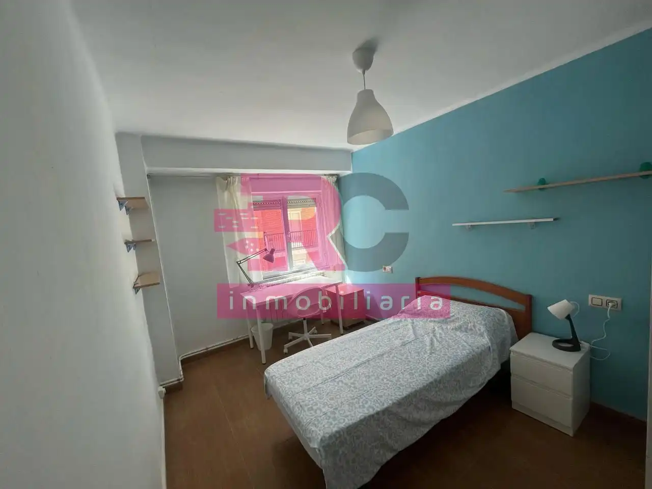 Bedroom of Flat for rent in Salamanca  with Heating, Storage room and Furnished