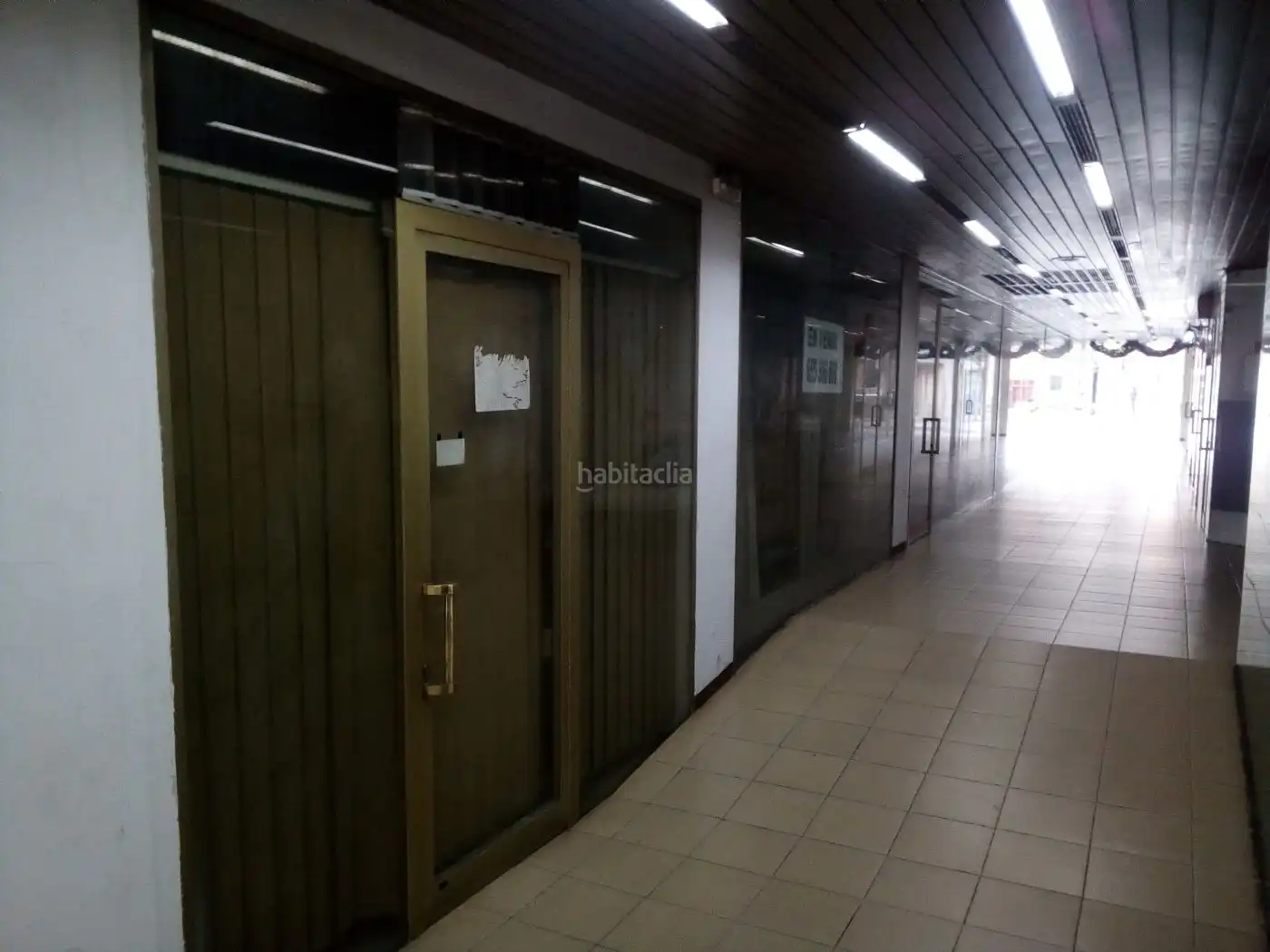 Business premises for sale in Carrer de Santa Cristina 23, imagen 9
