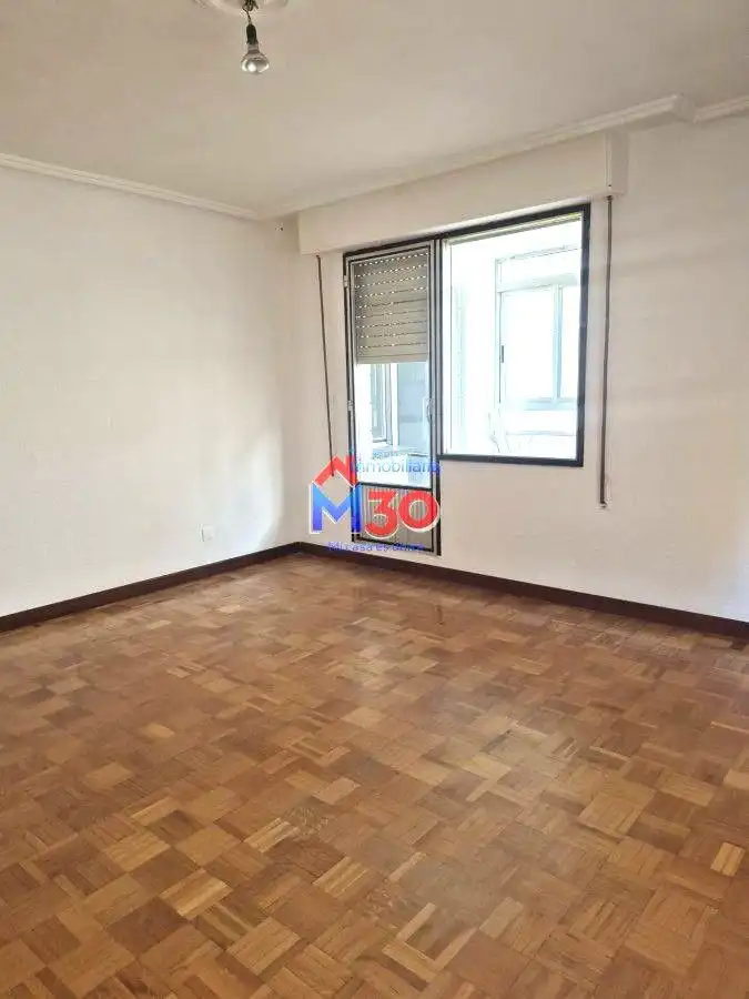 Bedroom of Flat for sale in Miranda de Ebro  with Heating, Parquet flooring and Terrace