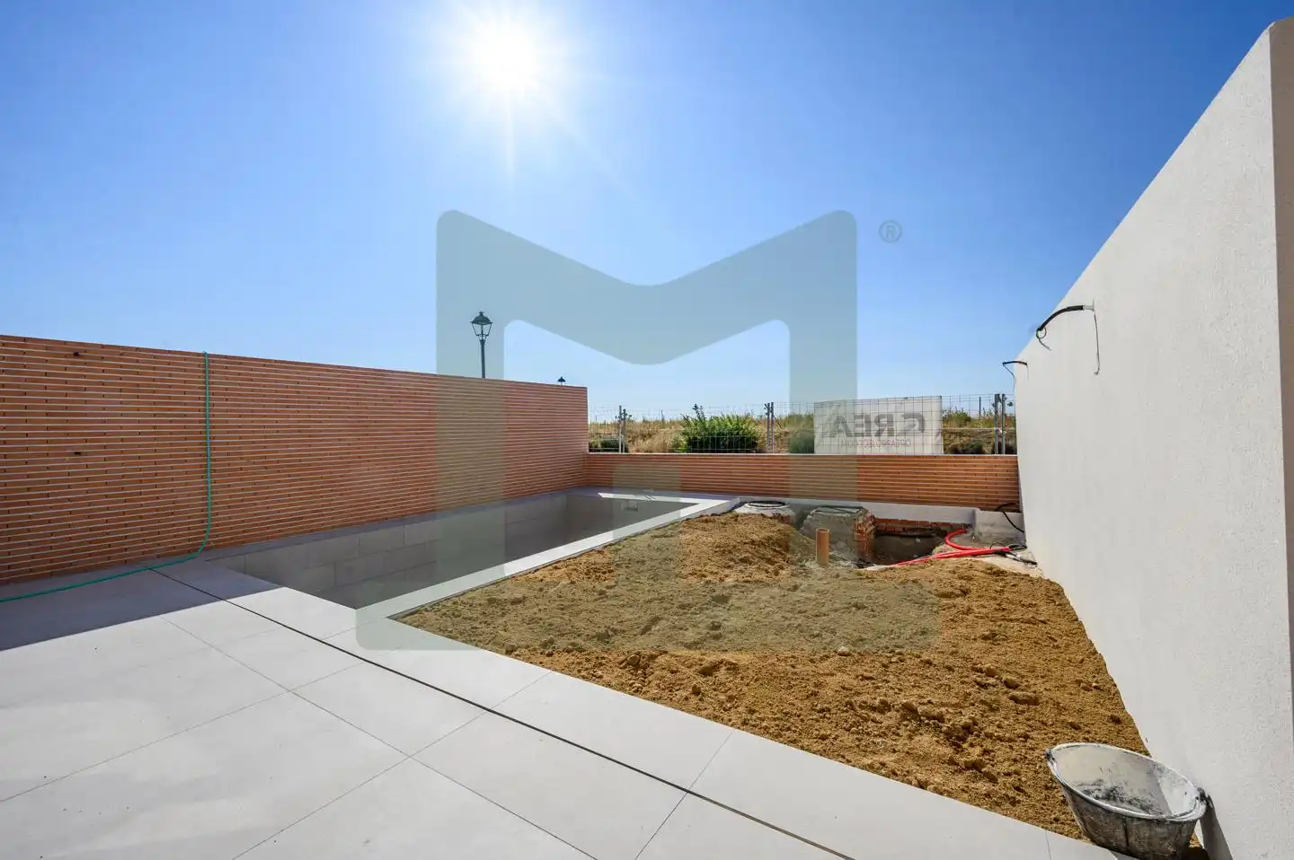 Piscina de Casa adosada en venta en Griñón con Calefacción, Jardín privado y Piscina