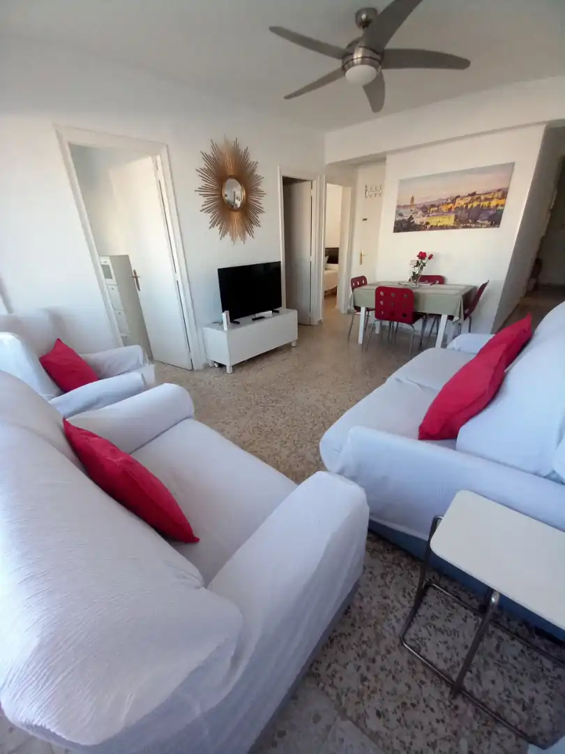 Sala de estar de Piso de alquiler en Málaga con Aire acondicionado, Amueblado y Horno