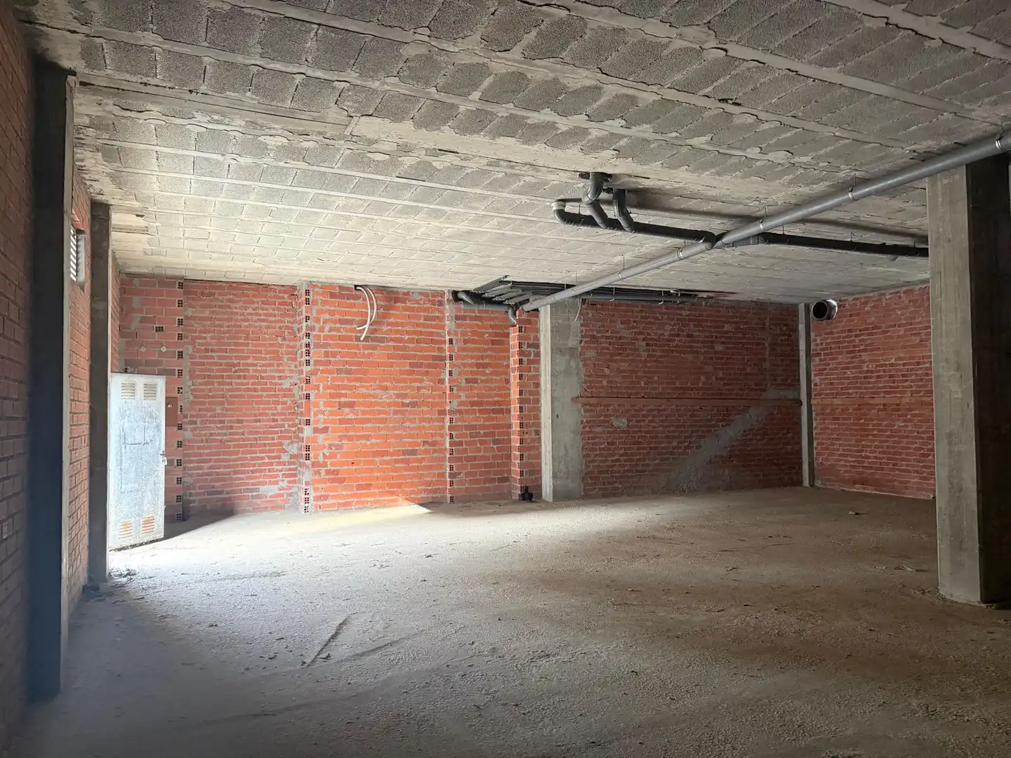 Local comercial en venta en A Malata - Catabois - Ciudad Jardín, imagen 3