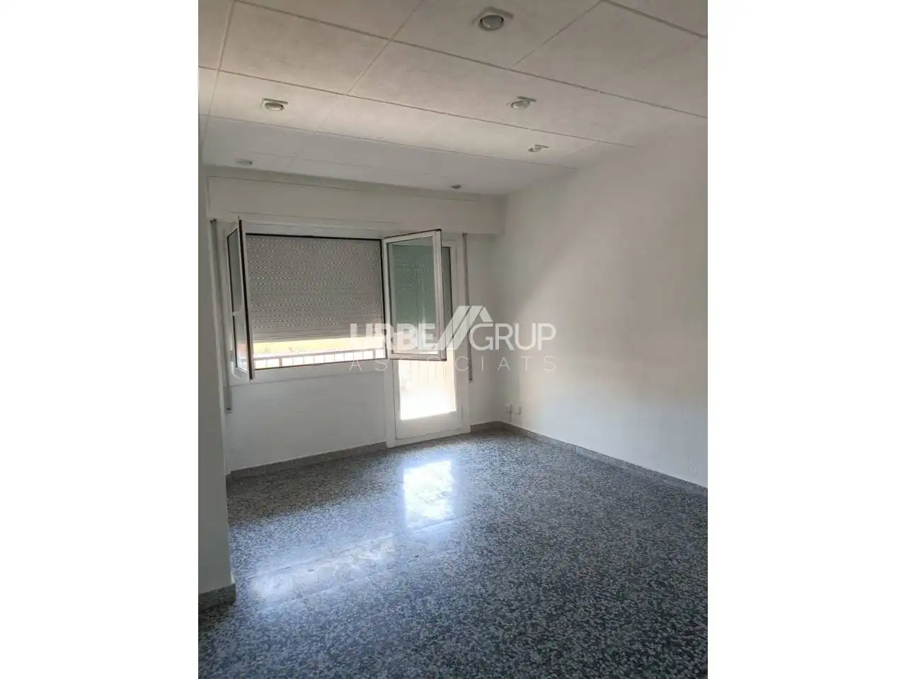 Piso con terraza en venta en Calle Alguersuari i Pascual, imagen 12