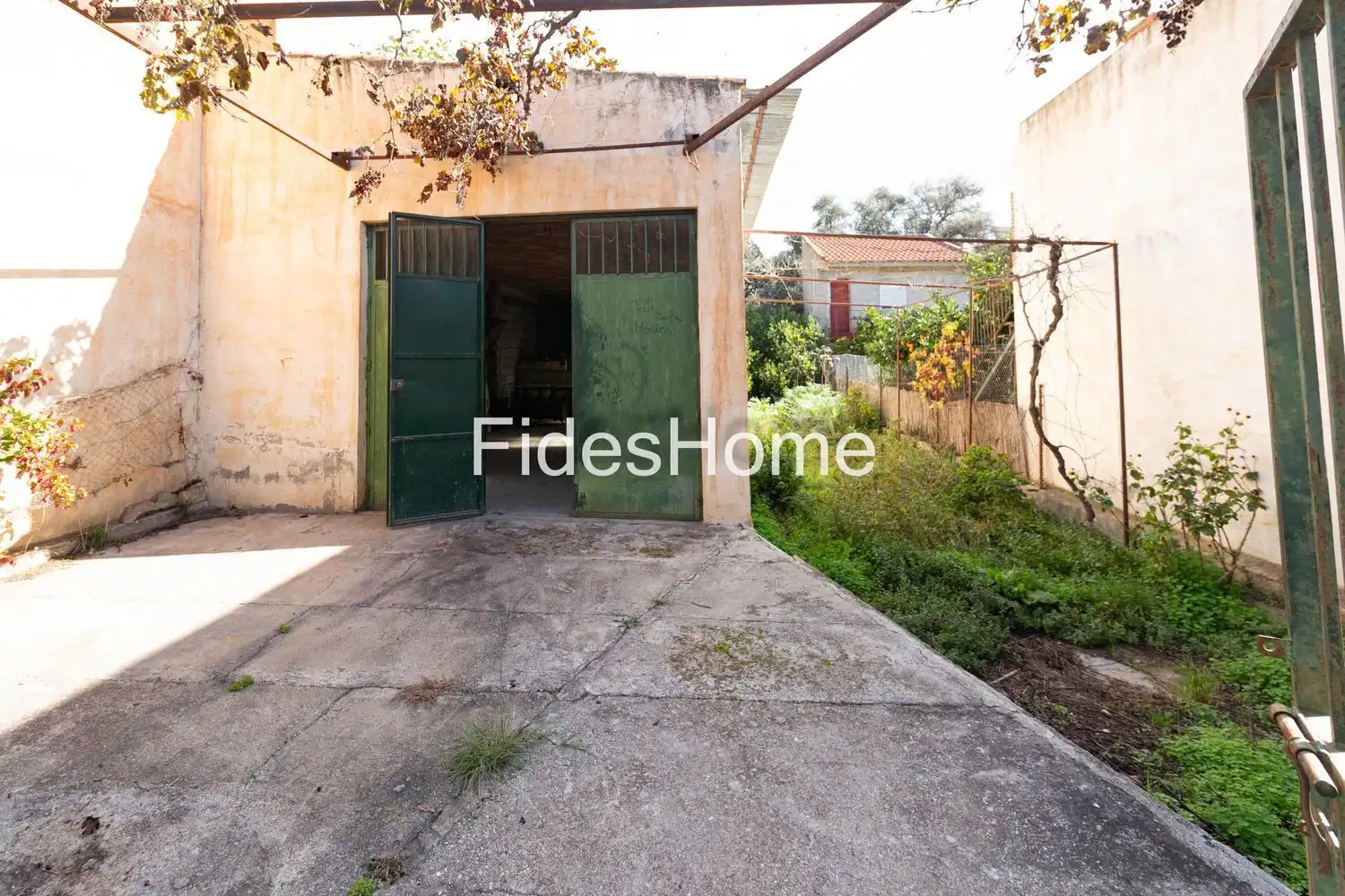 Terrain rustique à vendre à WFG4+756 Béznar 0