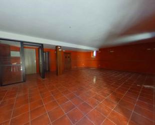 Building for sale in Baños de Montemayor