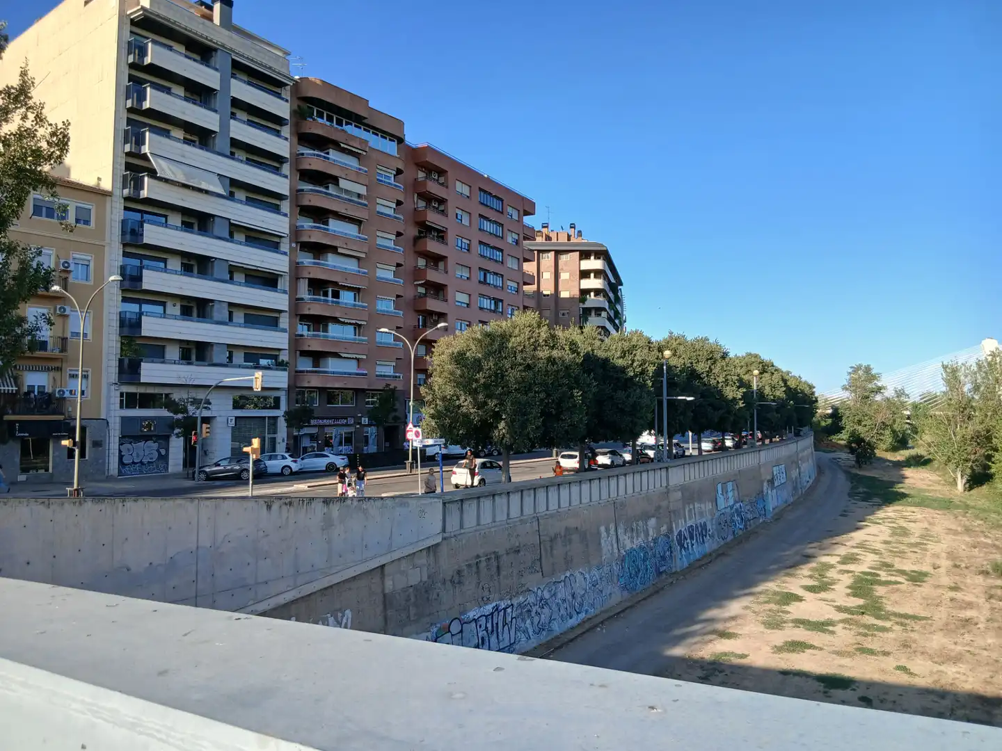 Pis amb terrassa en venda a Avinguda del Segre 10