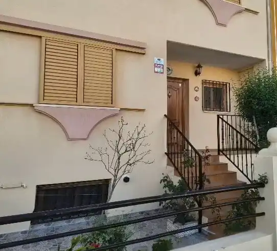 Vista exterior de Casa o chalet en venta en Chiva con Aire acondicionado, Jardín privado y Terraza