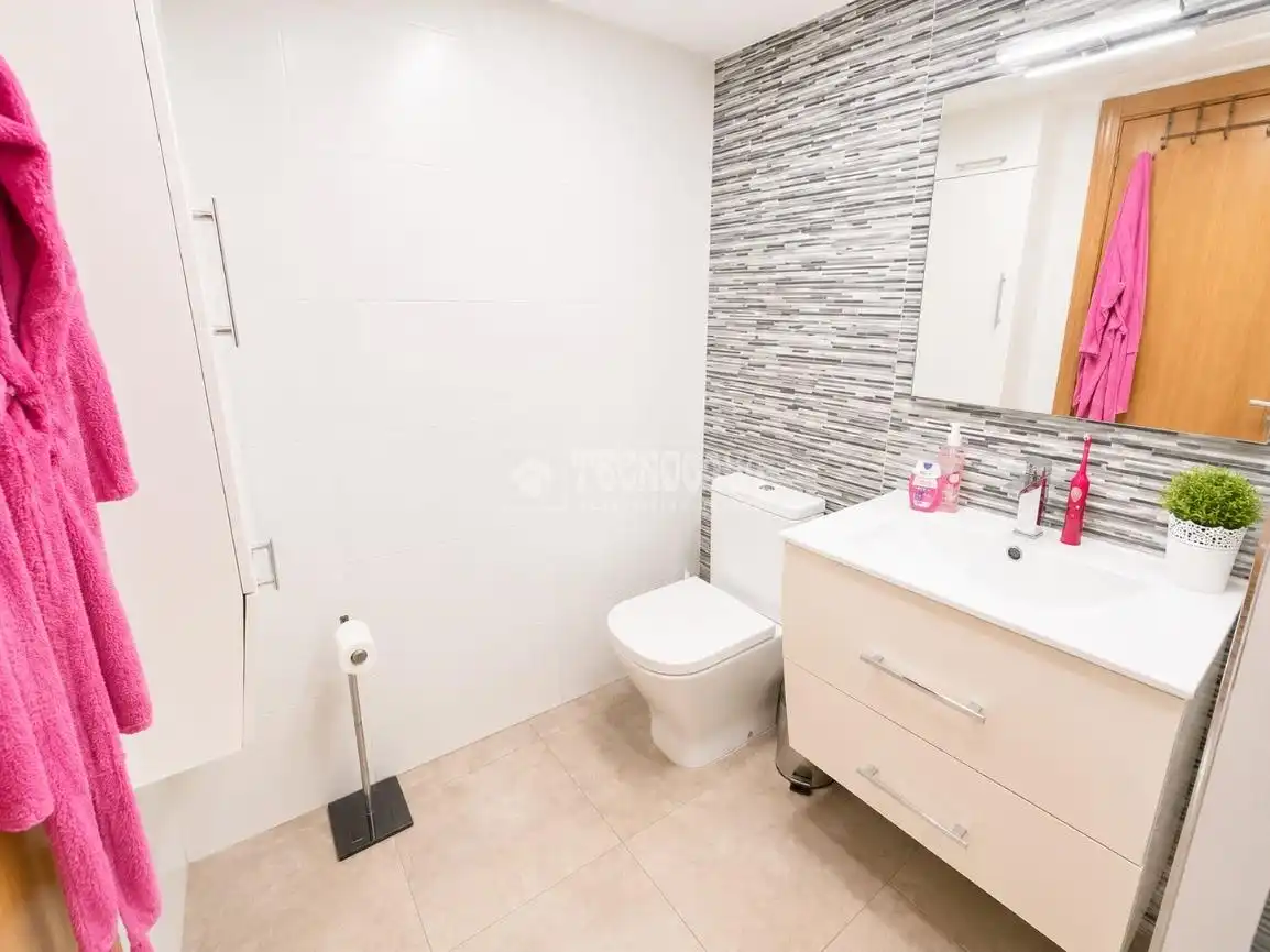 Baño de Piso en venta en Valencia con Trastero