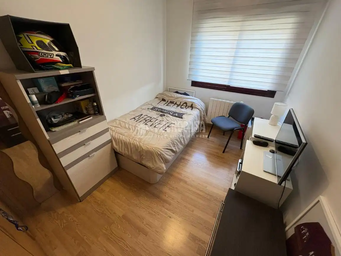 Habitación de Piso en venta en Valdemoro con Trastero