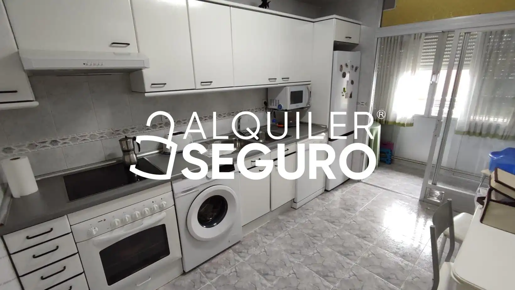 Küche von Wohnung zur Miete in Madrid mit Heizung, Terrasse und Möbliert