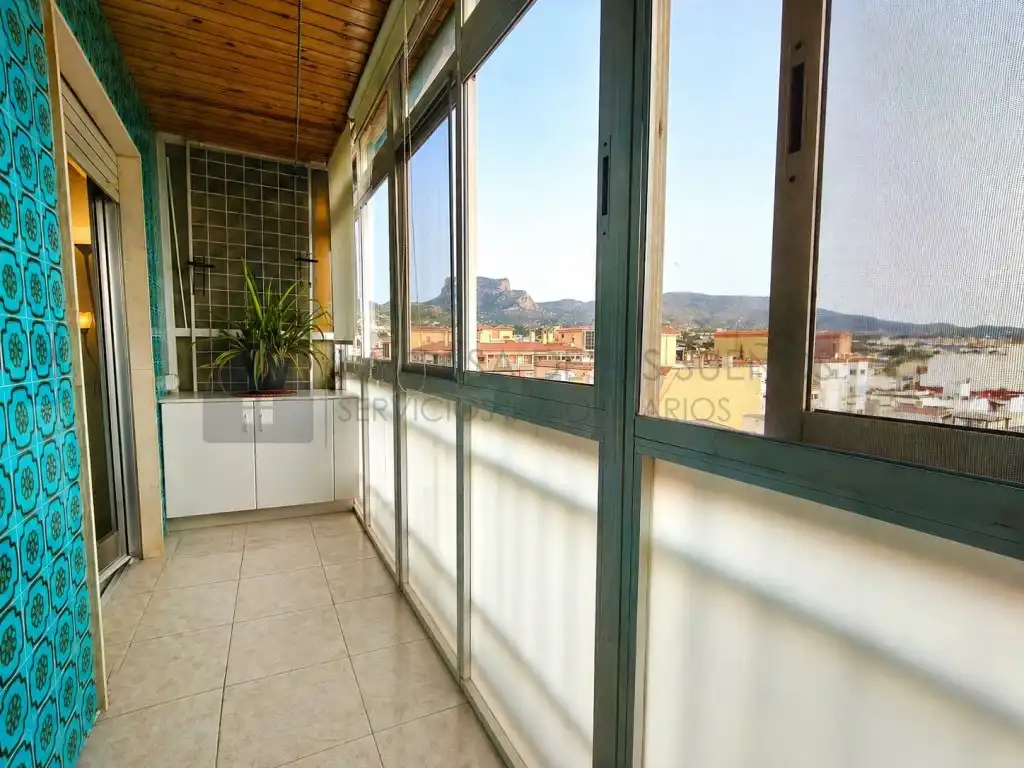 Terraza de Piso en venta en Elda