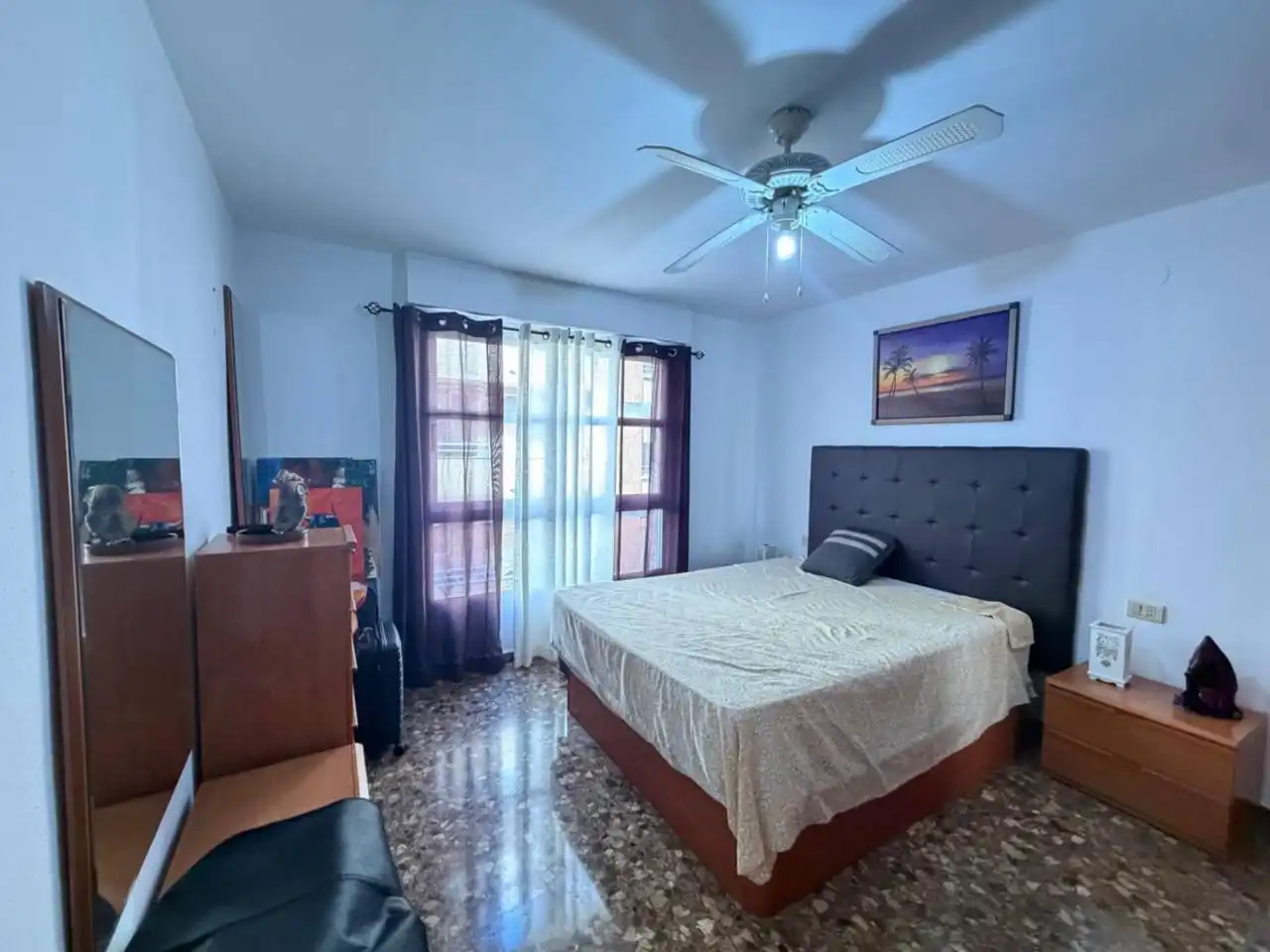 Flat with terrace for sale in Calle Serves de Jesús, imagen 3
