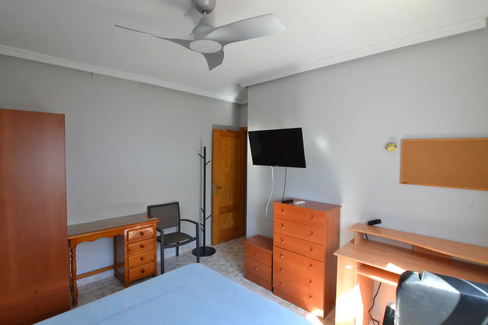 Habitación de Piso en venta en Plasencia con Aire acondicionado, Terraza y Amueblado