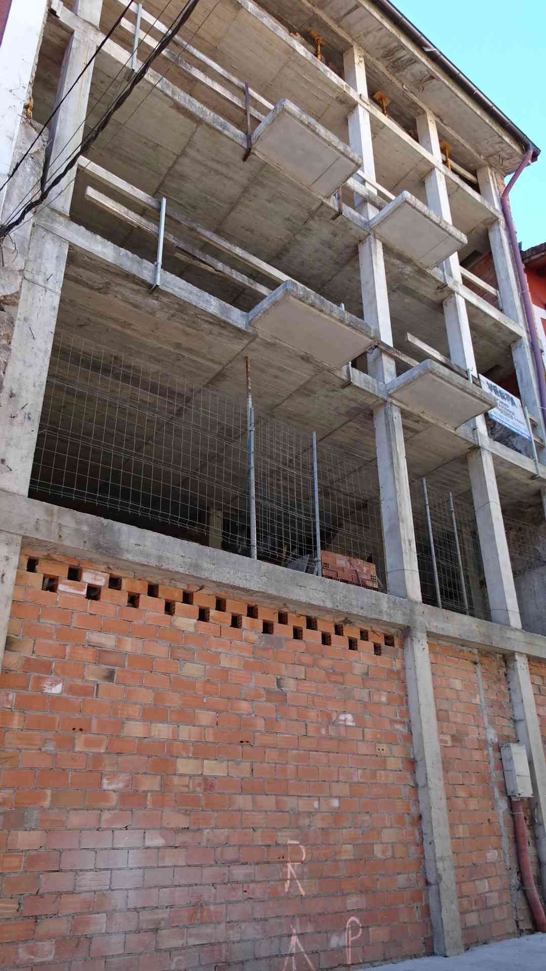 Vista exterior de Edifici en venda en Soraluze / Plasencia de las Armas