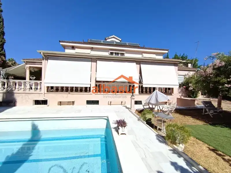 Villa avec terrasse à vendre à Carretera de Alba, imagen 2