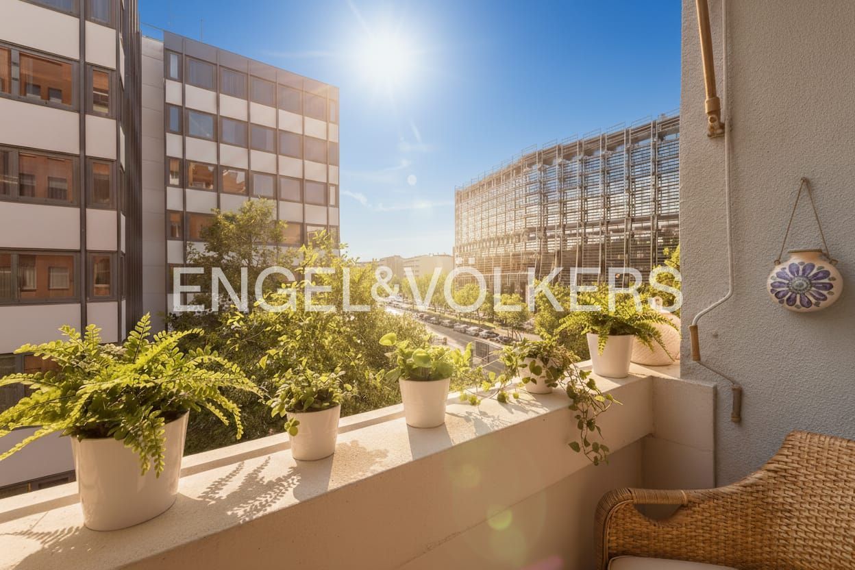 Flat for sale in La Nova Esquerra de l'Eixample