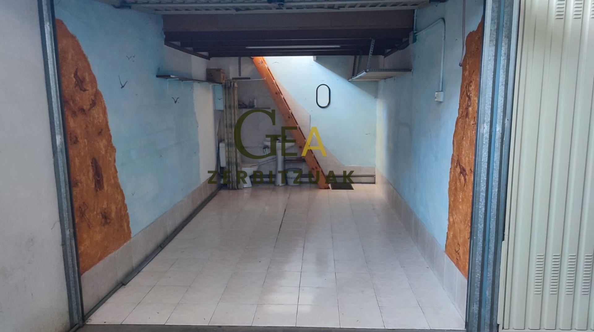 Garage for sale in Zizurkil