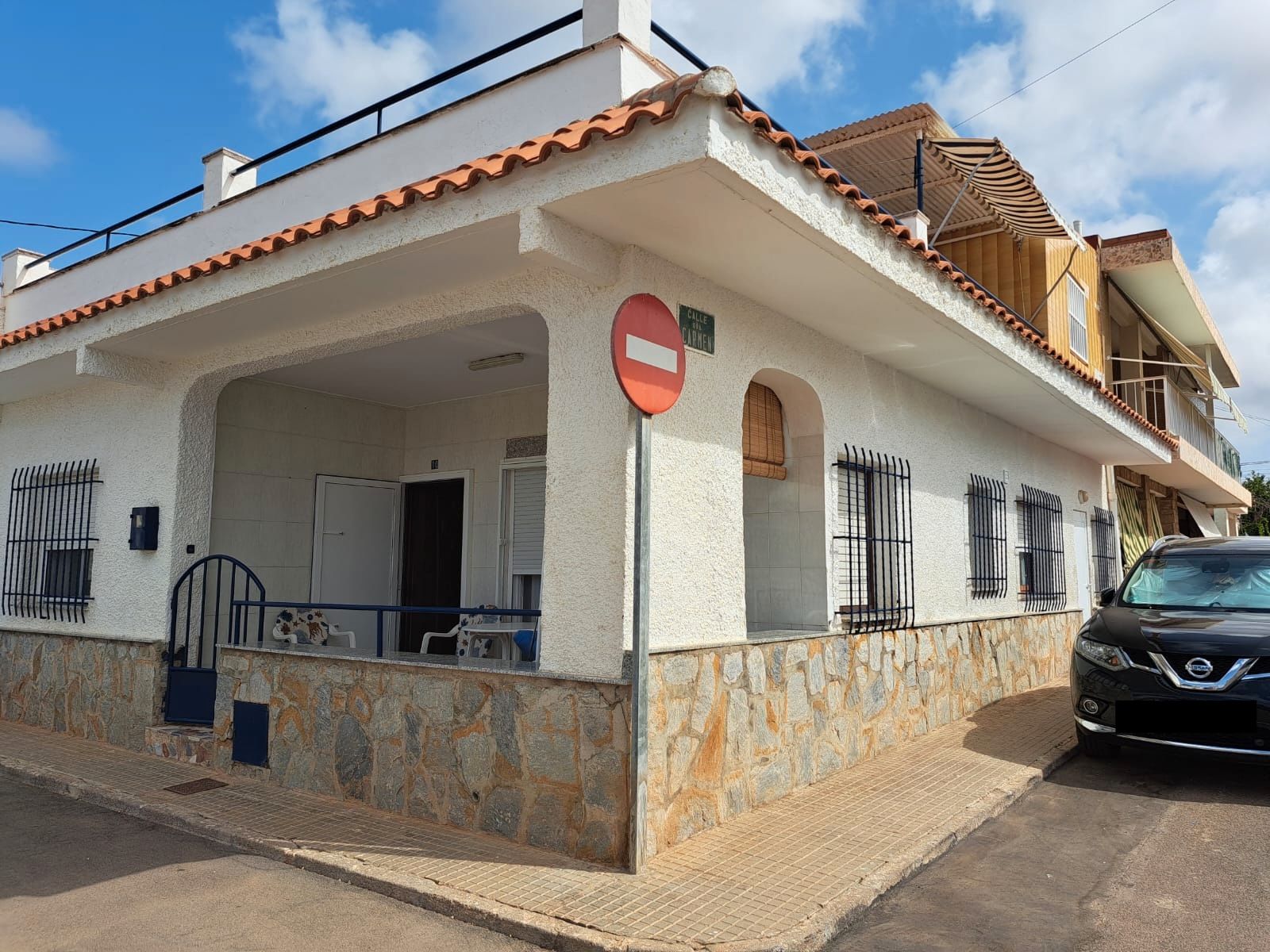 Vista exterior de Casa adosada en venda en Cartagena amb Aire condicionat, Calefacció i Terrassa