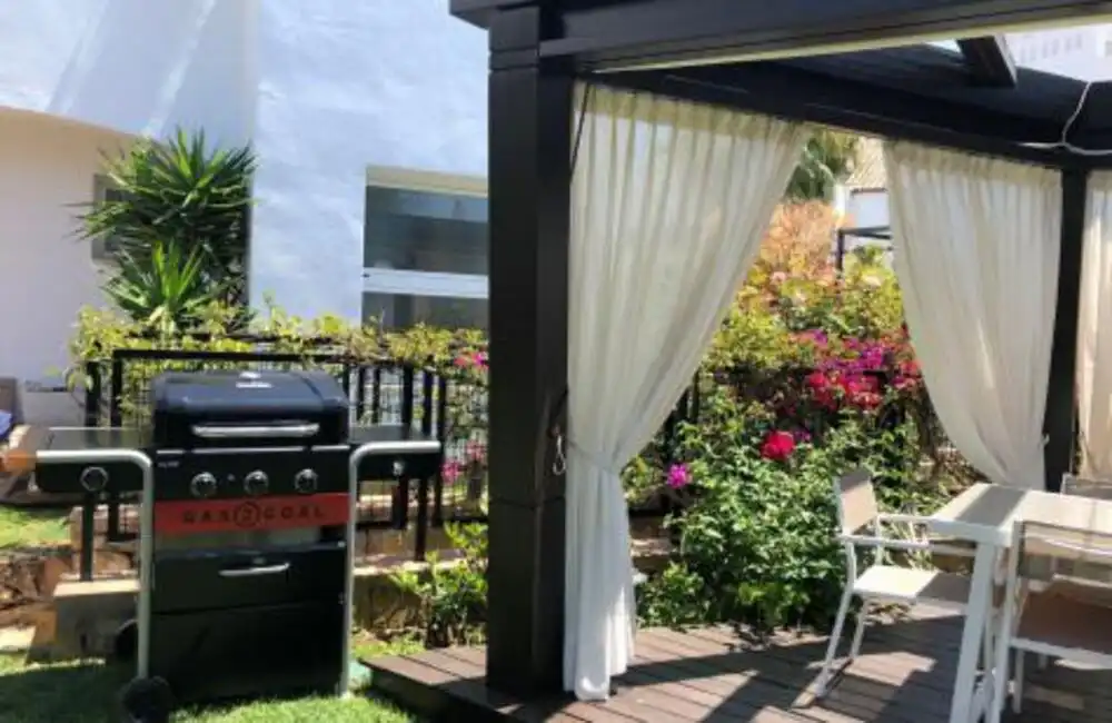 Terraza de Casa o chalet de alquiler en Marbella con Aire acondicionado, Jardín privado y Terraza