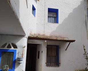 Exterior view of House or chalet for sale in Villamayor de Santiago  with Air Conditioner