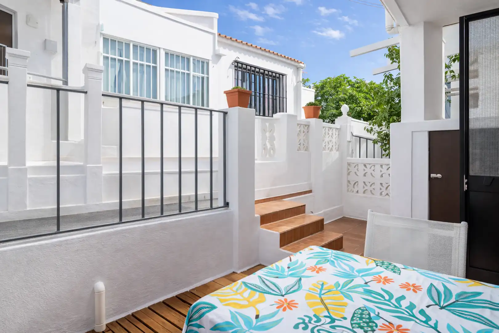 Terrassa de Casa adosada en venda en Manilva amb Aire condicionat, Terrassa i Piscina