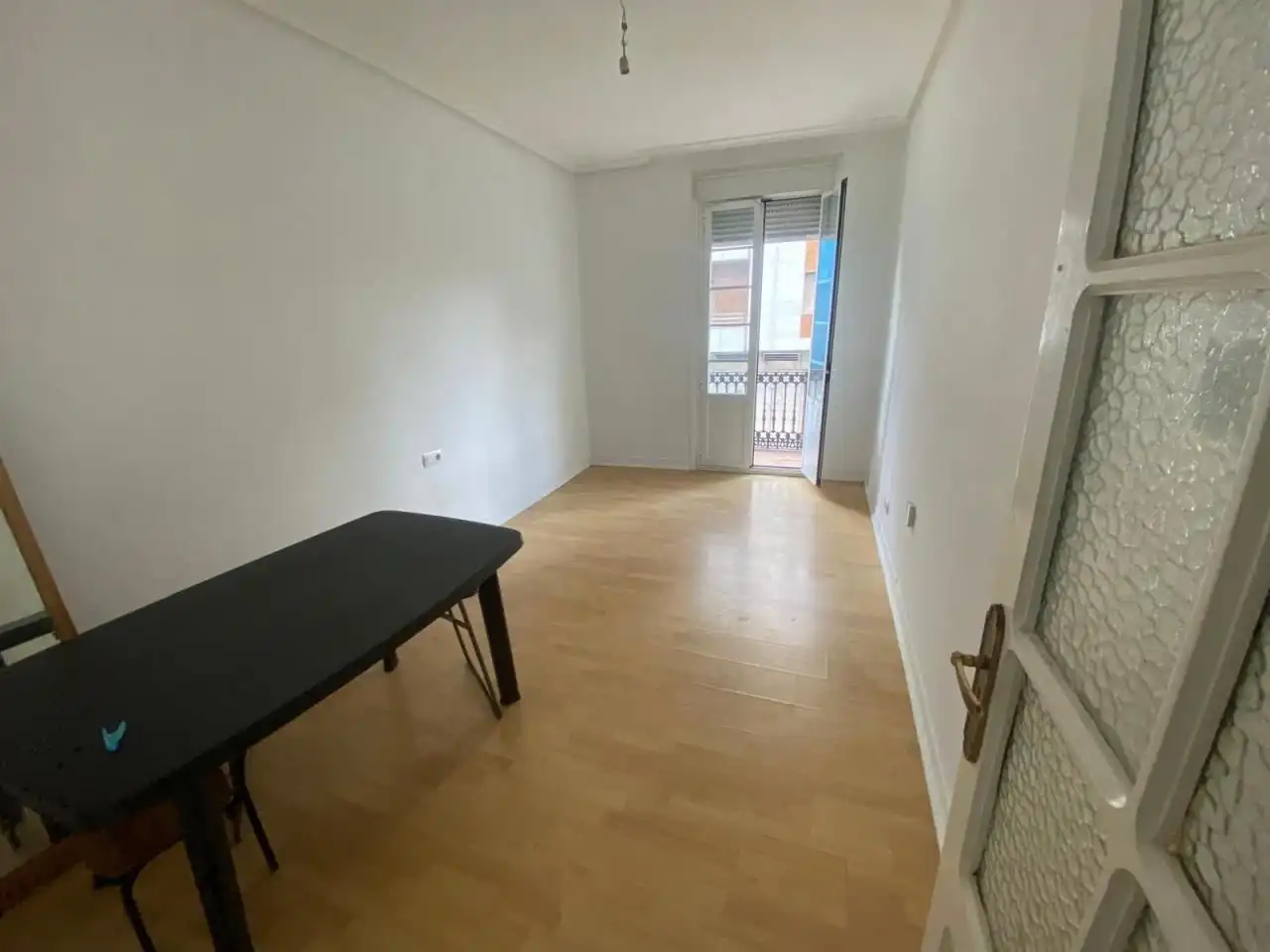 Schlafzimmer von Wohnung zum Verkauf in Ourense Capital  mit Parkett, Terrasse und Balkon