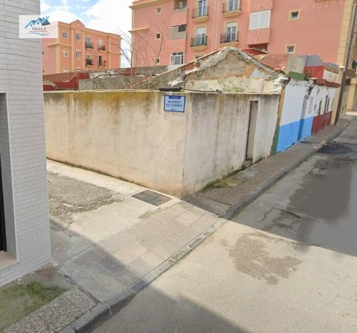 Vista exterior de Pis en venda en La Línea de la Concepción amb Terrassa