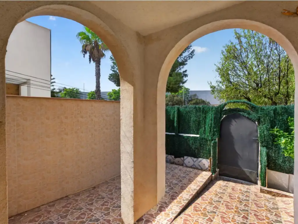 Casa a schiera con piscina in vendita a Calle Francisco Atienza Ferrandez, imagen 2
