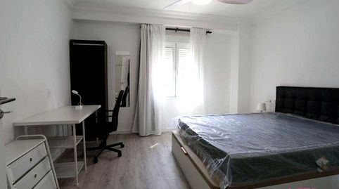 Foto 3 de Piso de alquiler en De Burjassot, Barrio de Benicalap, Valencia Capital