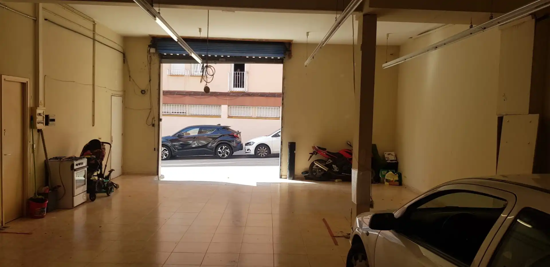 Parkplatz von Geschaftsraum zur Miete in Gavà